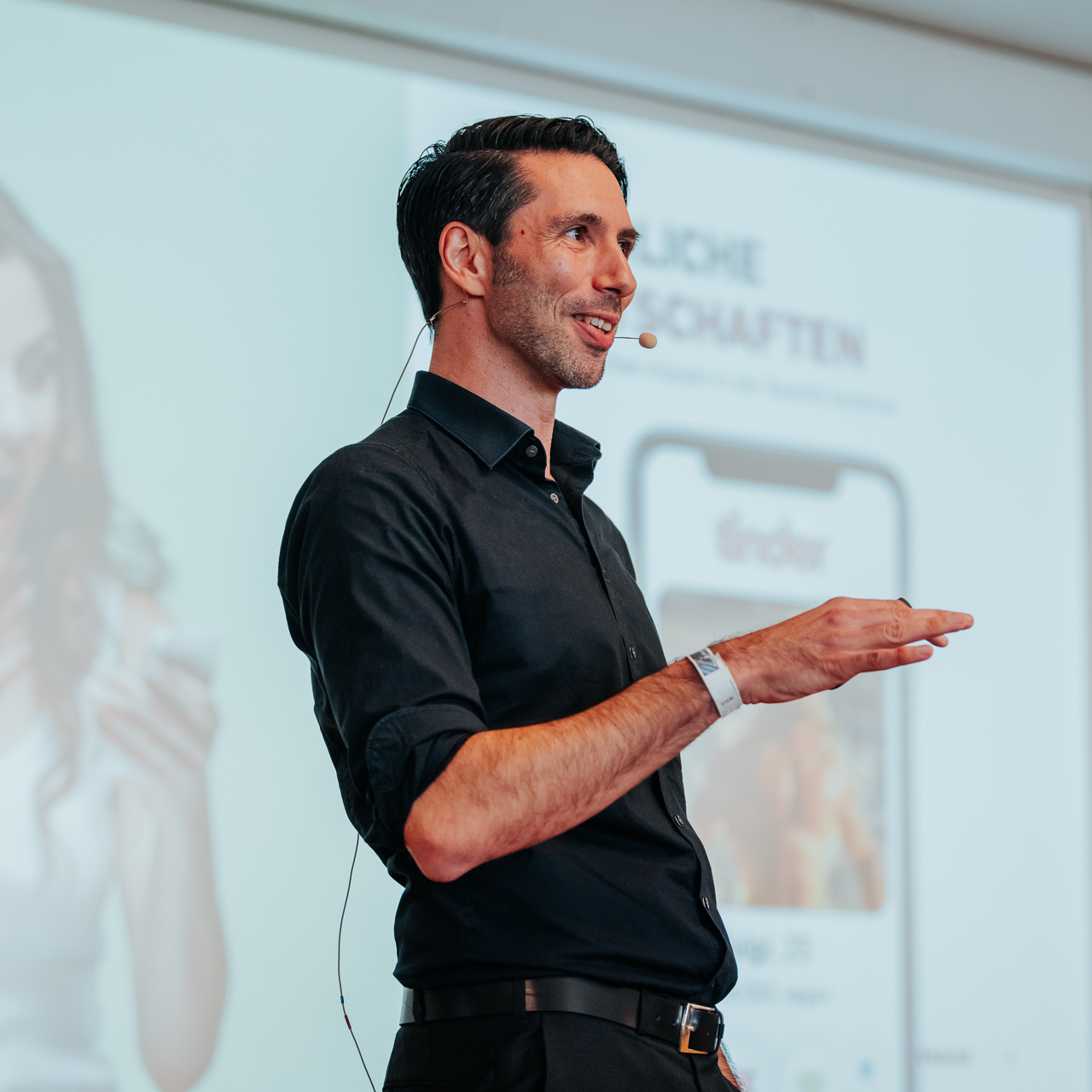 Gigi giving a presentation